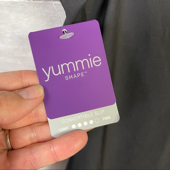 Yummie Convertible Built Up Slip NWT - Picture 9 of 9